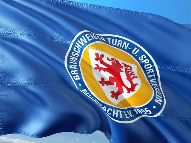 下一个内马尔？曼联15岁青训成红魔青年足总杯最年轻球员